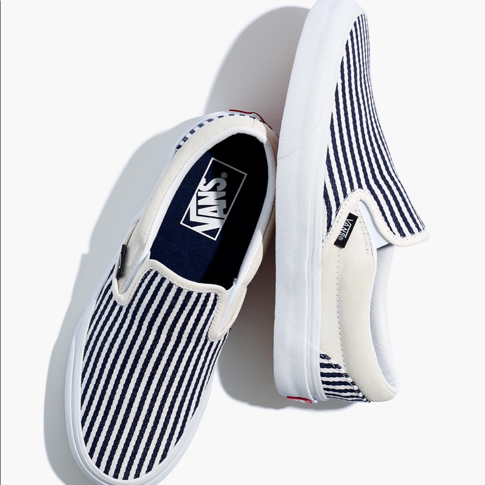 denim striped vans brand new, rare hard to find.